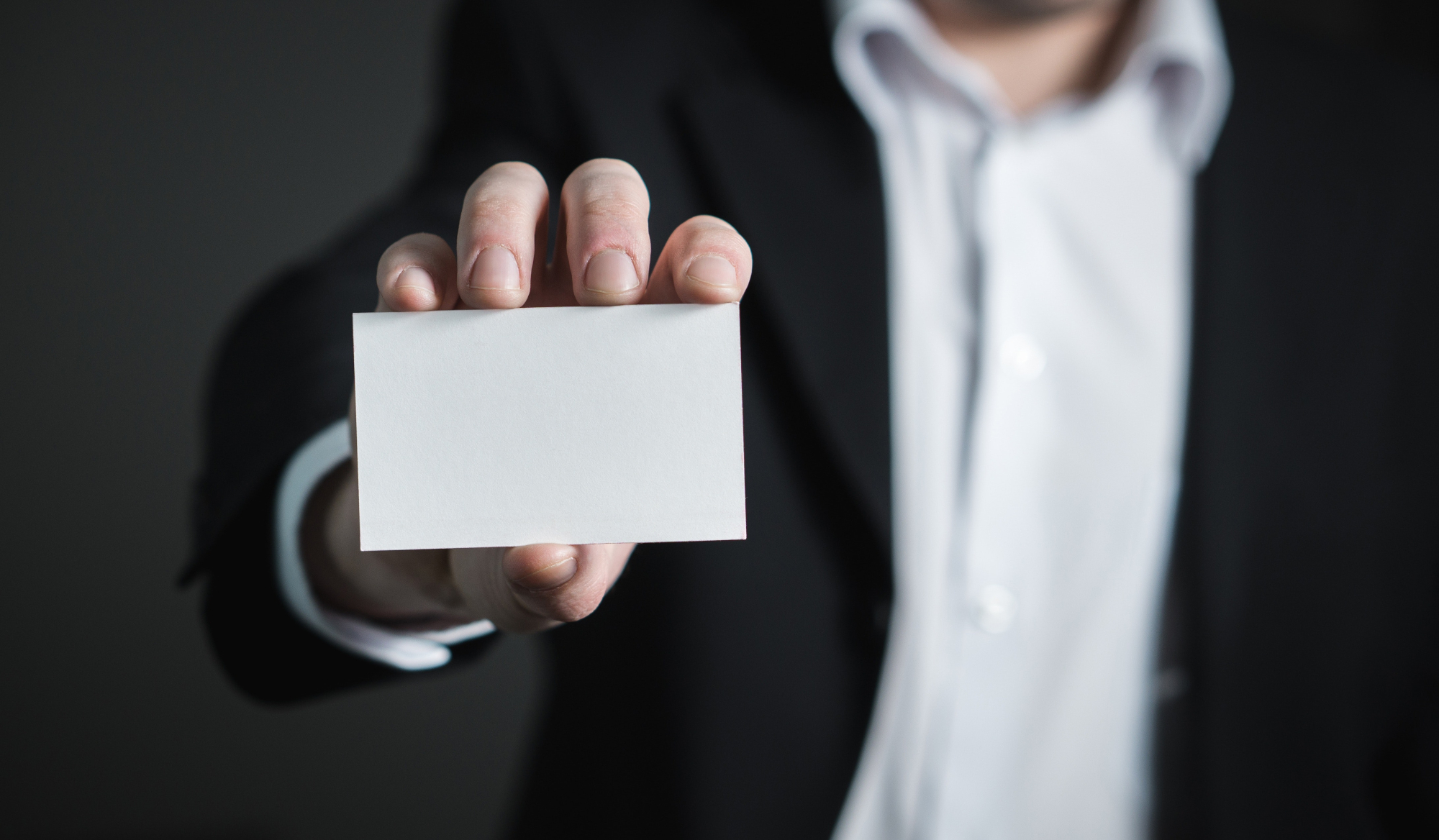 Acheter des Épingles Personnalisées pour les Entreprises (I) : La Clé d'une Publicité Efficace